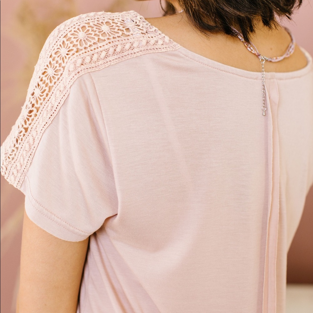 Love the Lace Top in Blush - Picture 4 of 10